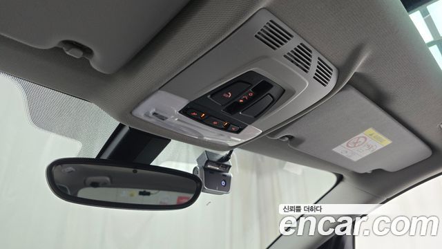 BMW 2-Series 2021 — photo 16