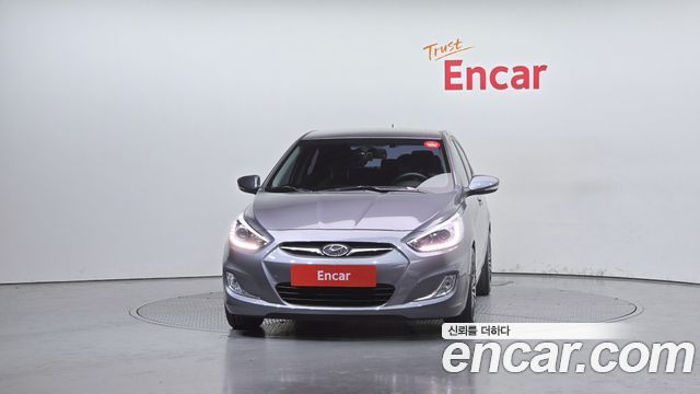 Hyundai Accent 2014 — photo 3