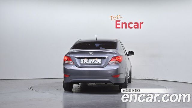Hyundai Accent 2014 — photo 4