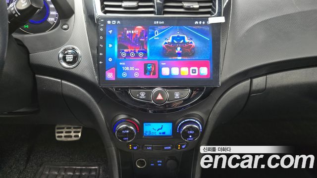 Hyundai Accent 2014 — photo 19