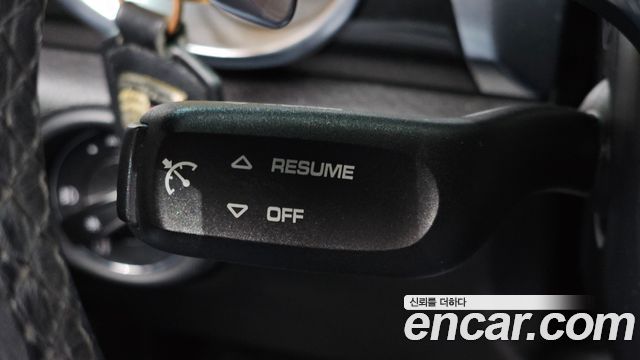 Porsche Cayenne 2011 — photo 19
