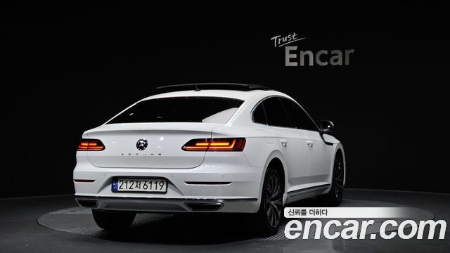 Volkswagen Arteon 2019 — photo 2