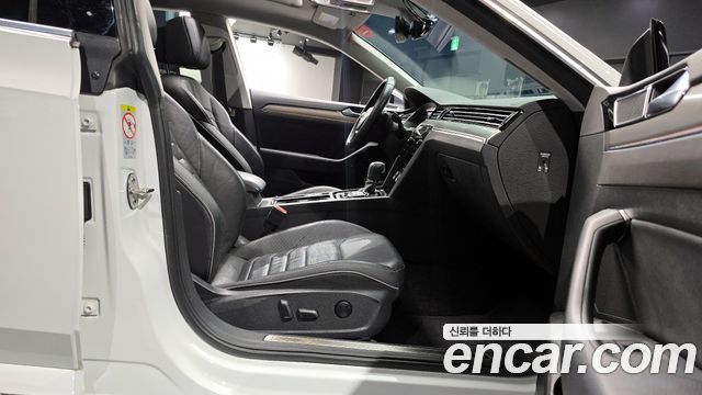 Volkswagen Arteon 2019 — photo 11