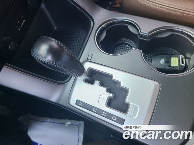 Kia Sorento 2010 — photo 9