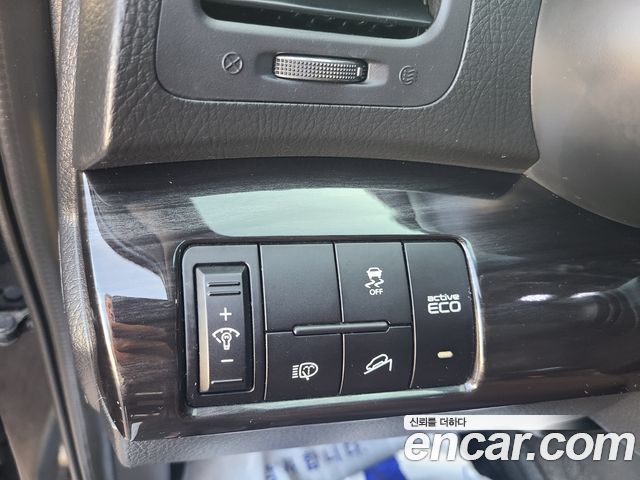 Kia Sorento 2010 — photo 15
