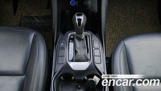 Hyundai Santafe 2014 — photo 9