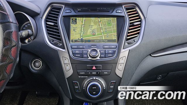 Hyundai Santafe 2014 — photo 15