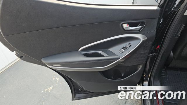 Hyundai Santafe 2014 — photo 18