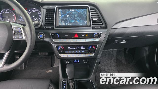 Hyundai Sonata 2018 — photo 14