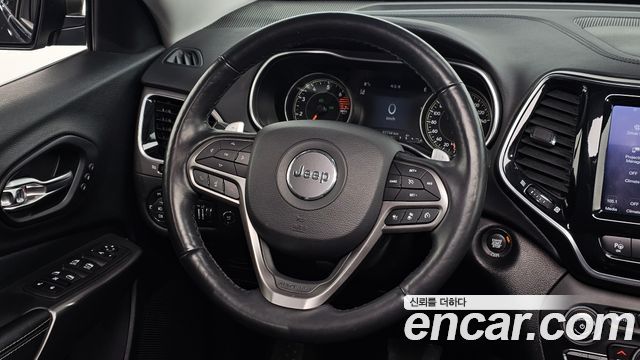 Jeep Cherokee 2021 — photo 13