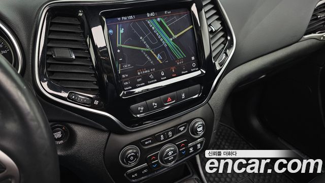 Jeep Cherokee 2021 — photo 15