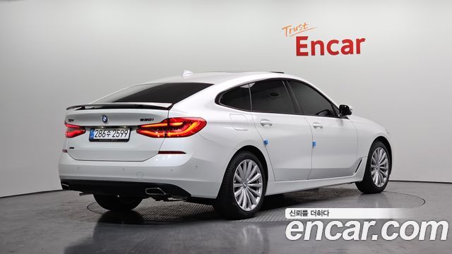 BMW Gran Turismo 2023 — photo 2