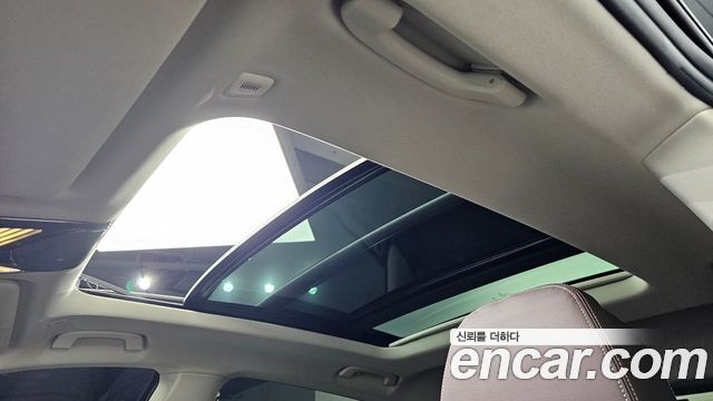 BMW Gran Turismo 2023 — photo 18