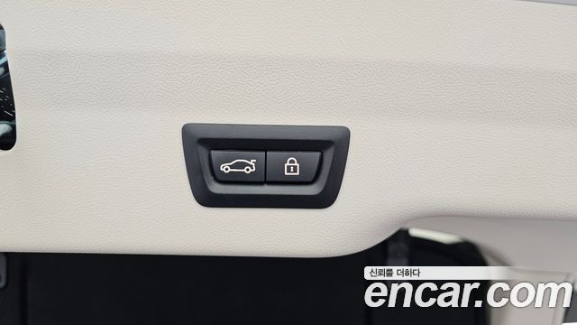 BMW Gran Turismo 2023 — photo 20
