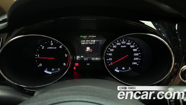 Kia Canival 2017 — photo 8