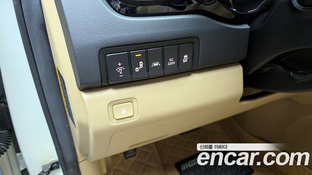 Kia Canival 2017 — photo 14