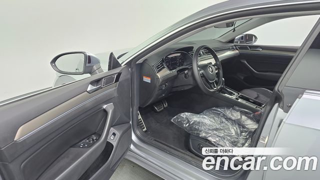 Volkswagen Arteon 2018 — photo 10
