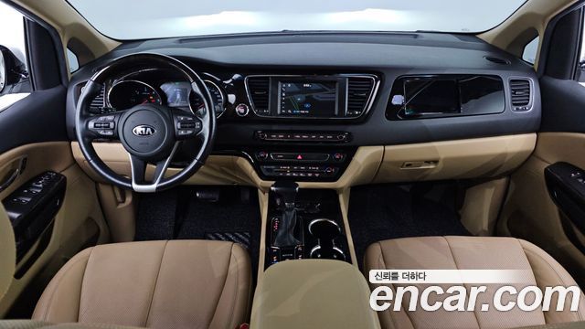 Kia Canival 2019 — photo 7