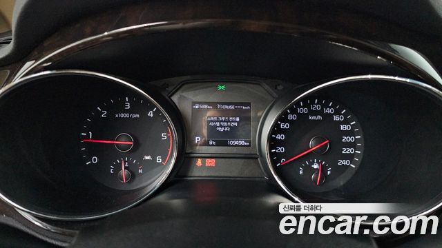 Kia Canival 2019 — photo 8
