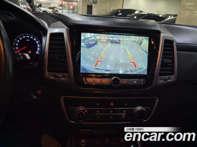 KG Mobility Rexton 2018 — photo 11
