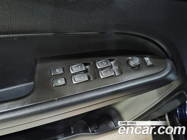 KG Mobility Rexton 2018 — photo 16