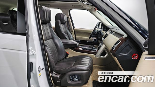 Land Rover Range Rover 2016 — photo 10