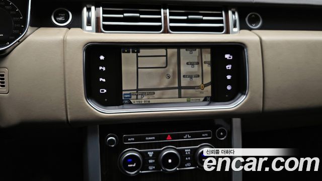 Land Rover Range Rover 2016 — photo 16