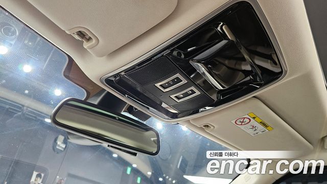 Land Rover Range Rover 2016 — photo 19