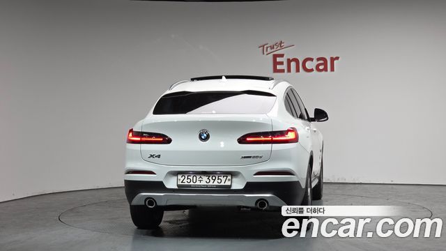 BMW X4 2020 — photo 4