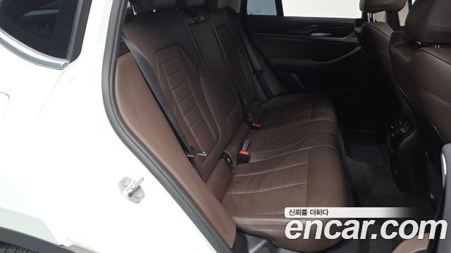 BMW X4 2020 — photo 11