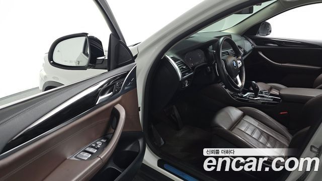 BMW X4 2020 — photo 12