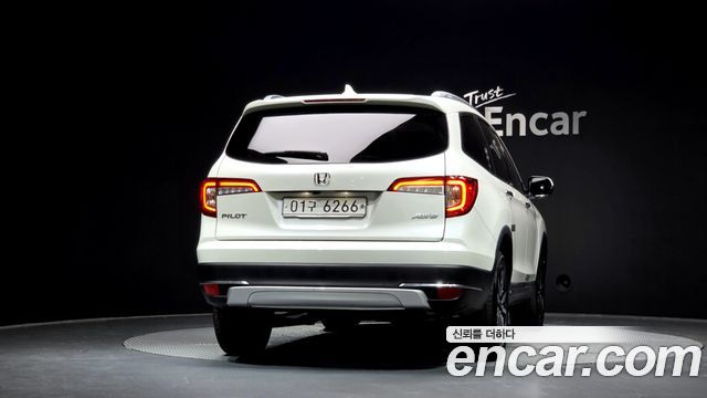Honda Pilot 2019 — photo 4