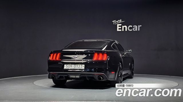 Ford Mustang 2016 — photo 4