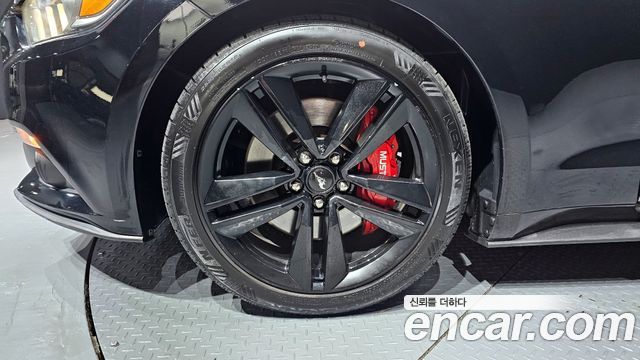 Ford Mustang 2016 — photo 5