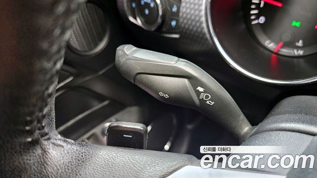 Ford Mustang 2016 — photo 17