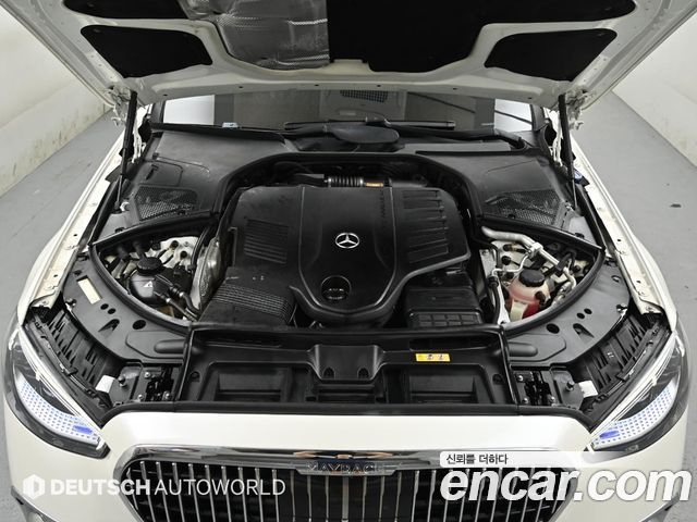 Mercedes-Benz S-Class 2022 — photo 6