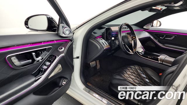 Mercedes-Benz S-Class 2022 — photo 10
