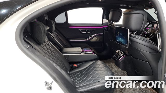 Mercedes-Benz S-Class 2022 — photo 12