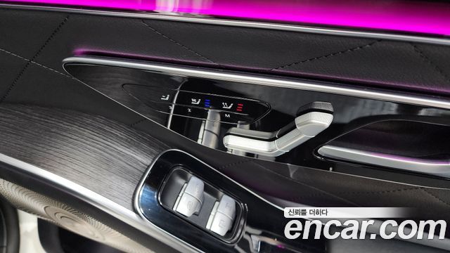 Mercedes-Benz S-Class 2022 — photo 18