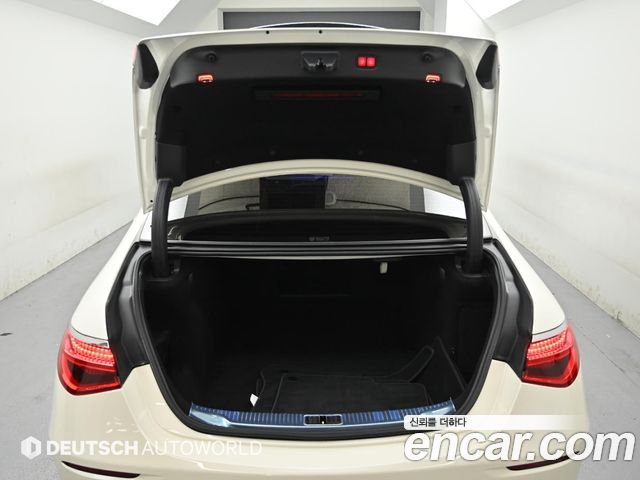 Mercedes-Benz S-Class 2022 — photo 20