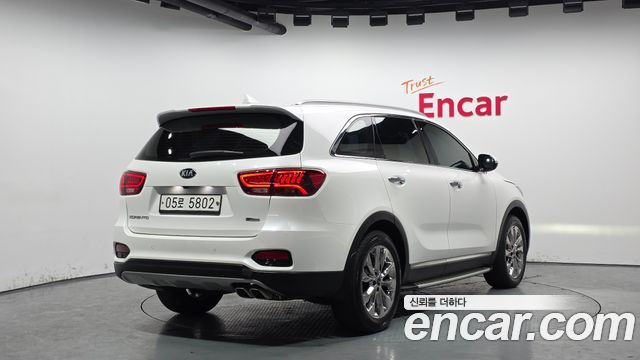 Kia Sorento 2019 — photo 2