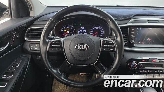 Kia Sorento 2019 — photo 13