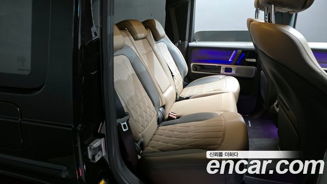 Mercedes-Benz G-Class 2021 — photo 13