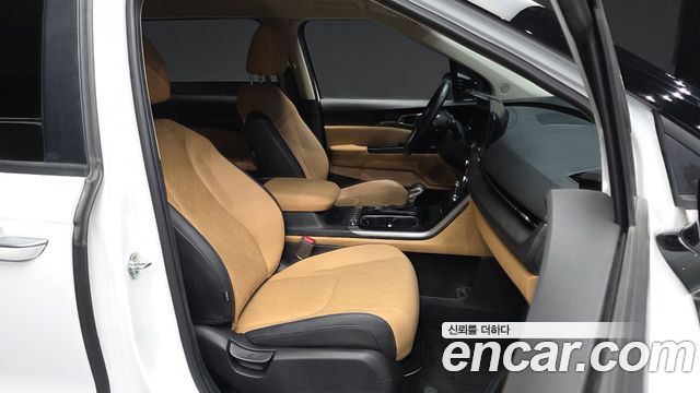Kia Canival 2022 — photo 11