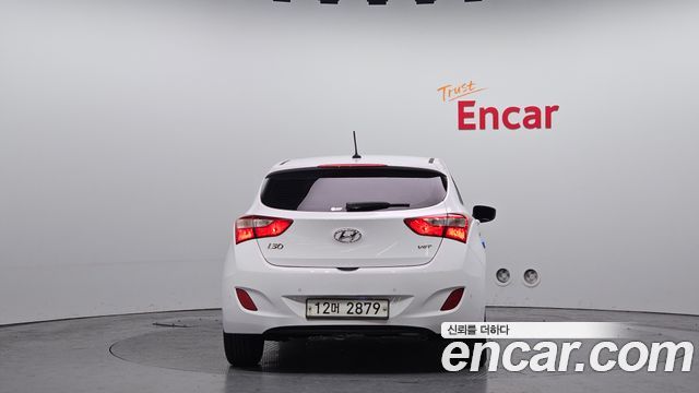 Hyundai i30 2015 — photo 4