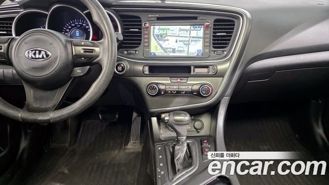 Kia K5 2015 — photo 19