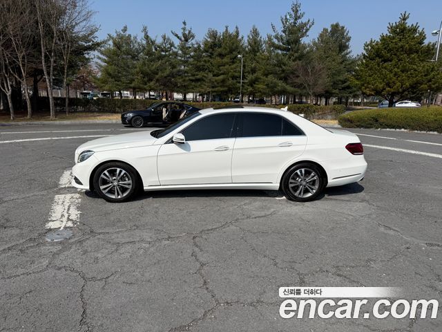 Mercedes-Benz E-Class 2014 — photo 4