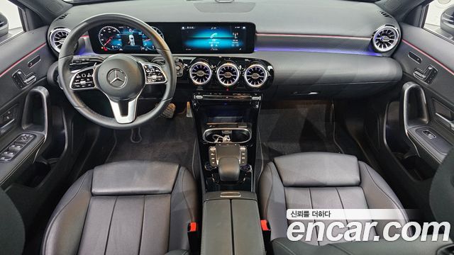 Mercedes-Benz A-Class 2022 — photo 7