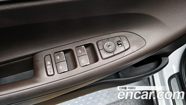 Hyundai Grandeur 2023 — photo 14