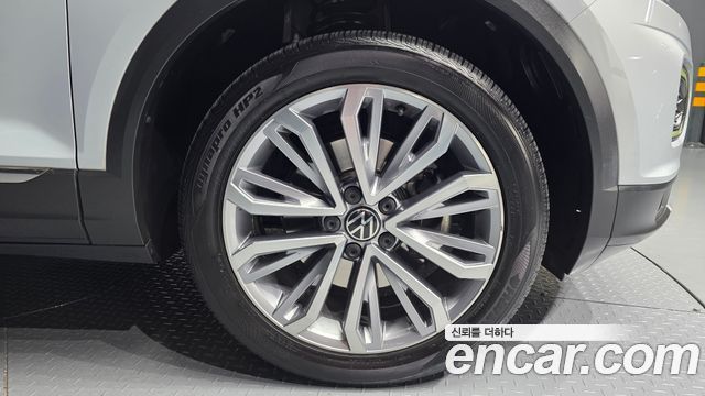 Volkswagen T-Roc 2021 — photo 5